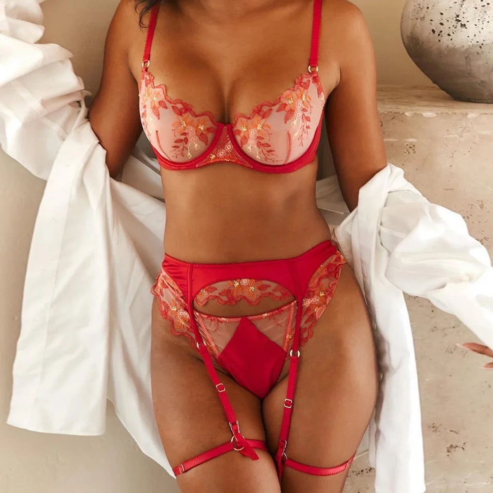 Valentina Set Yummy Lingerie LA